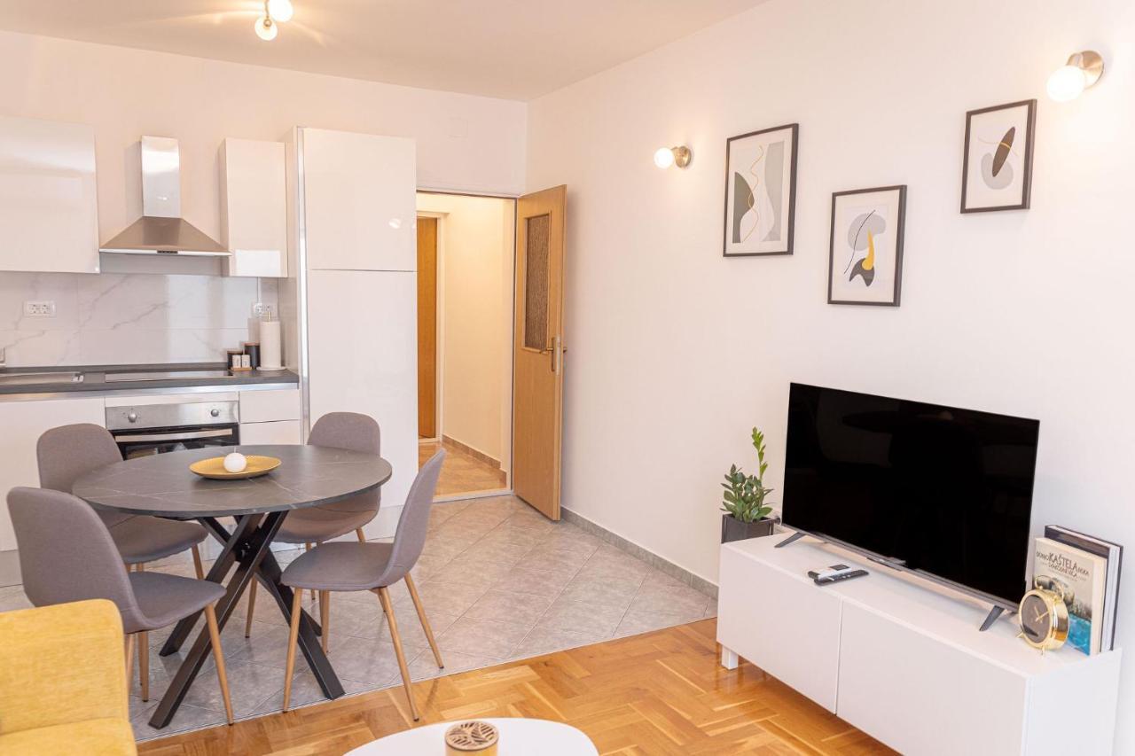 Apartments Veronika Трогир Экстерьер фото