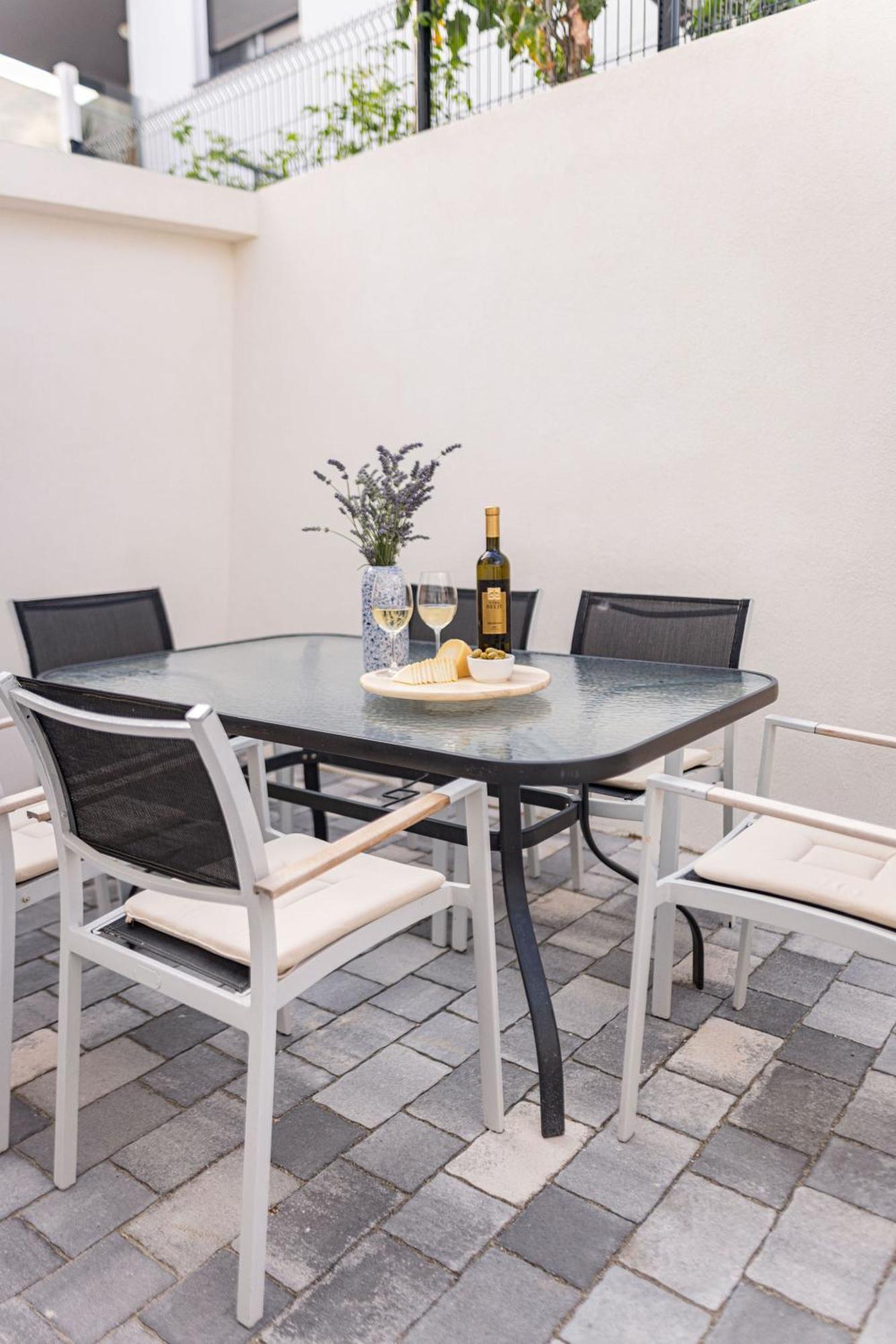 Apartments Veronika Трогир Экстерьер фото